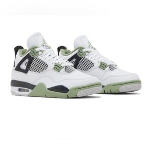 Jordan Retro 4 White and Mint Green Sneakers